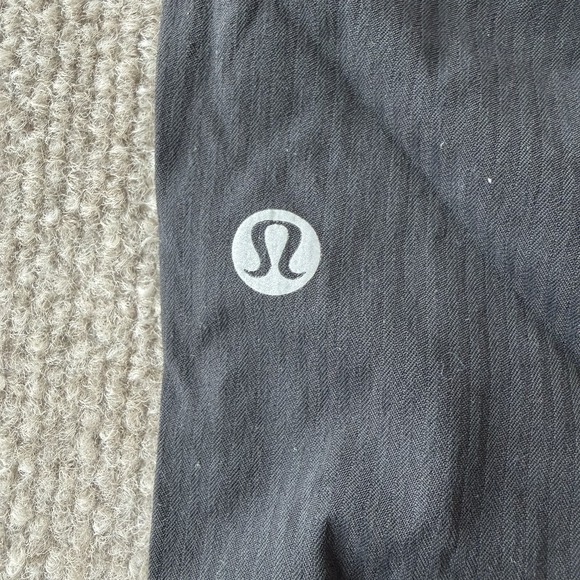 Lululemon Dance Studio Mid Rise Jogger Size 4 Black Workout Activewear‎ Summer - Picture 9 of 10